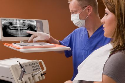 Chierurgie am Kiefer wird immer von einem Facharzt durchgeführt